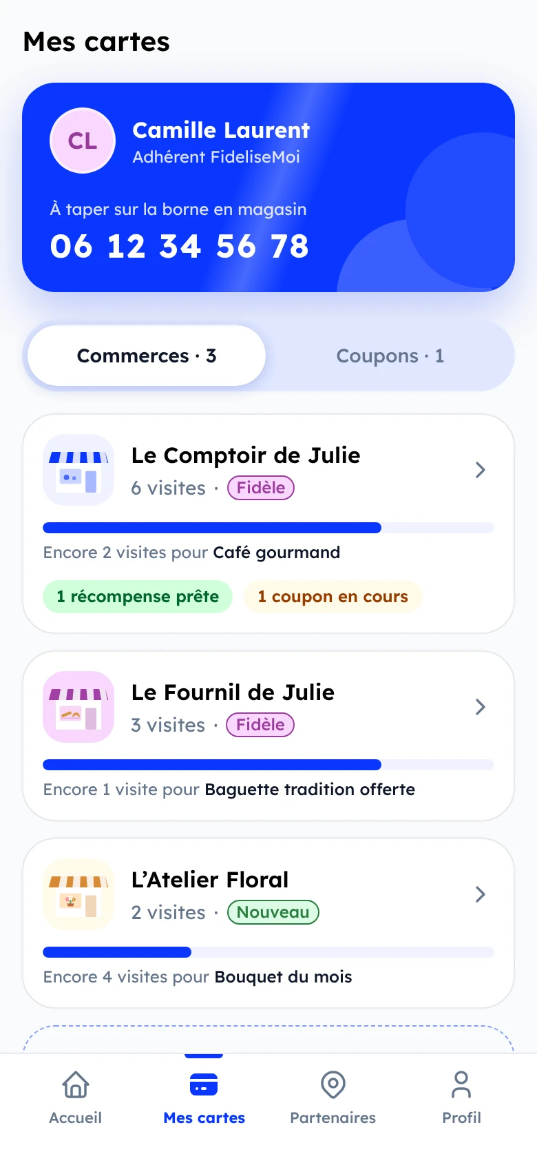 La carte de fidélité digitale du client, ses trois commerces et un coupon en attente